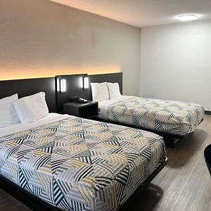 Quadruple Room Disability Access Smoking